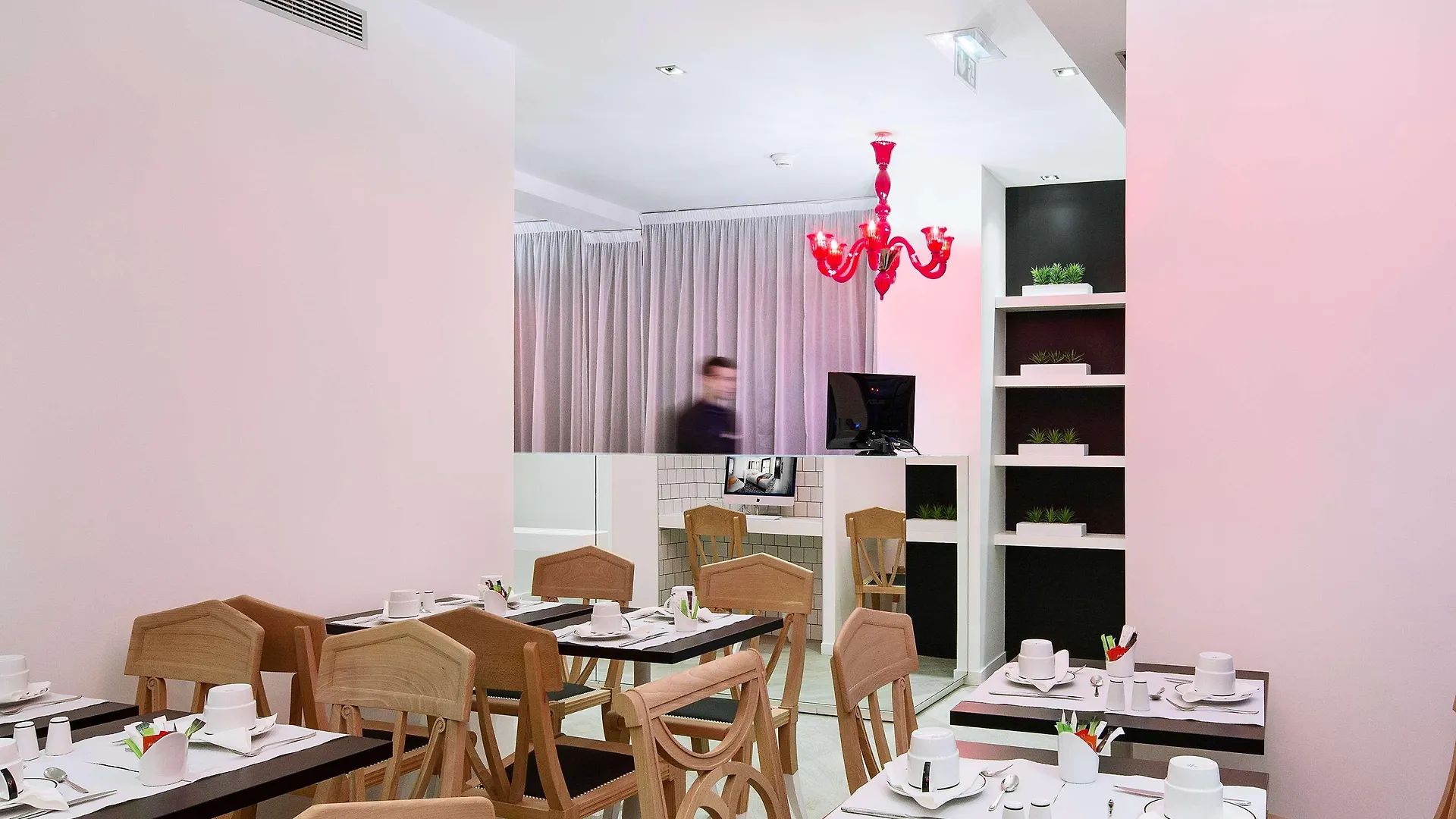 Western Premier Faubourg 88 Hotel 4*