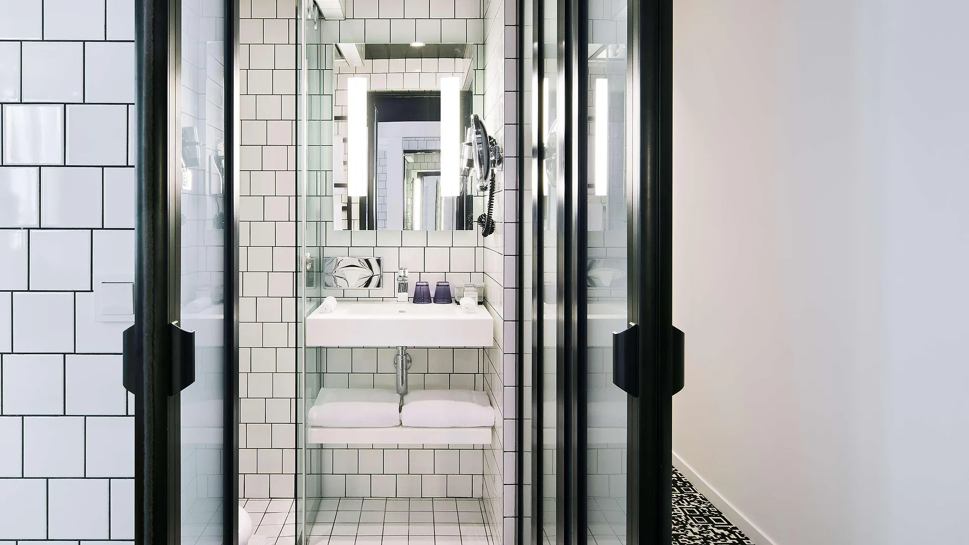 Hotel Western Premier Faubourg 88