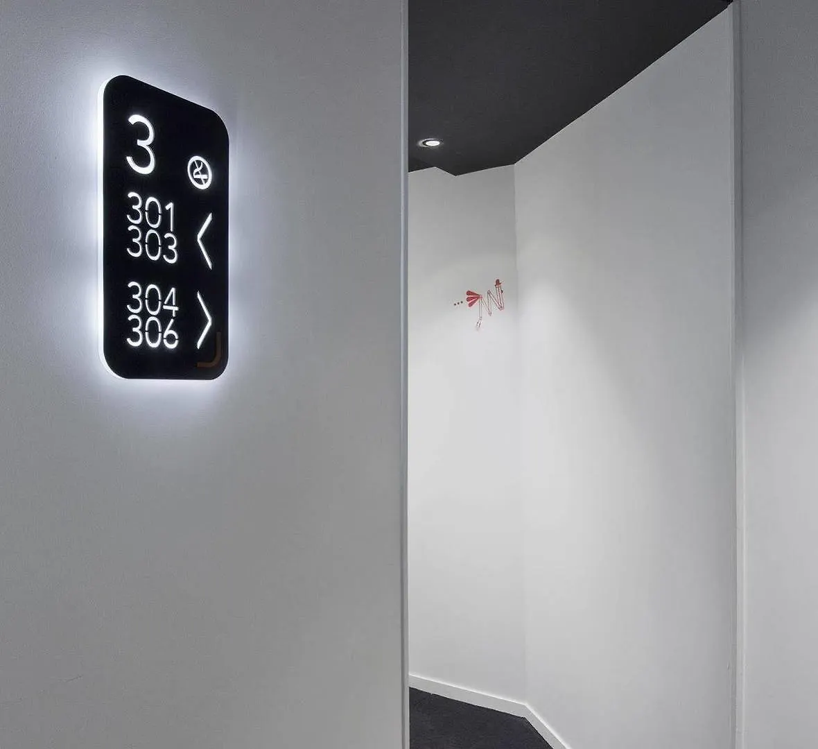 贝斯特韦斯特高级郊区88酒店 酒店